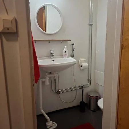 Workstay, Peaceful Location, Free Parking And Housekeeping Appartamento